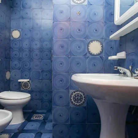 Marcelli, Quadrilocale Con Terrazzo Vista Mare - M117 *