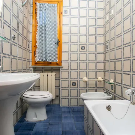 Marcelli, Quadrilocale Con Terrazzo Vista Mare - M117